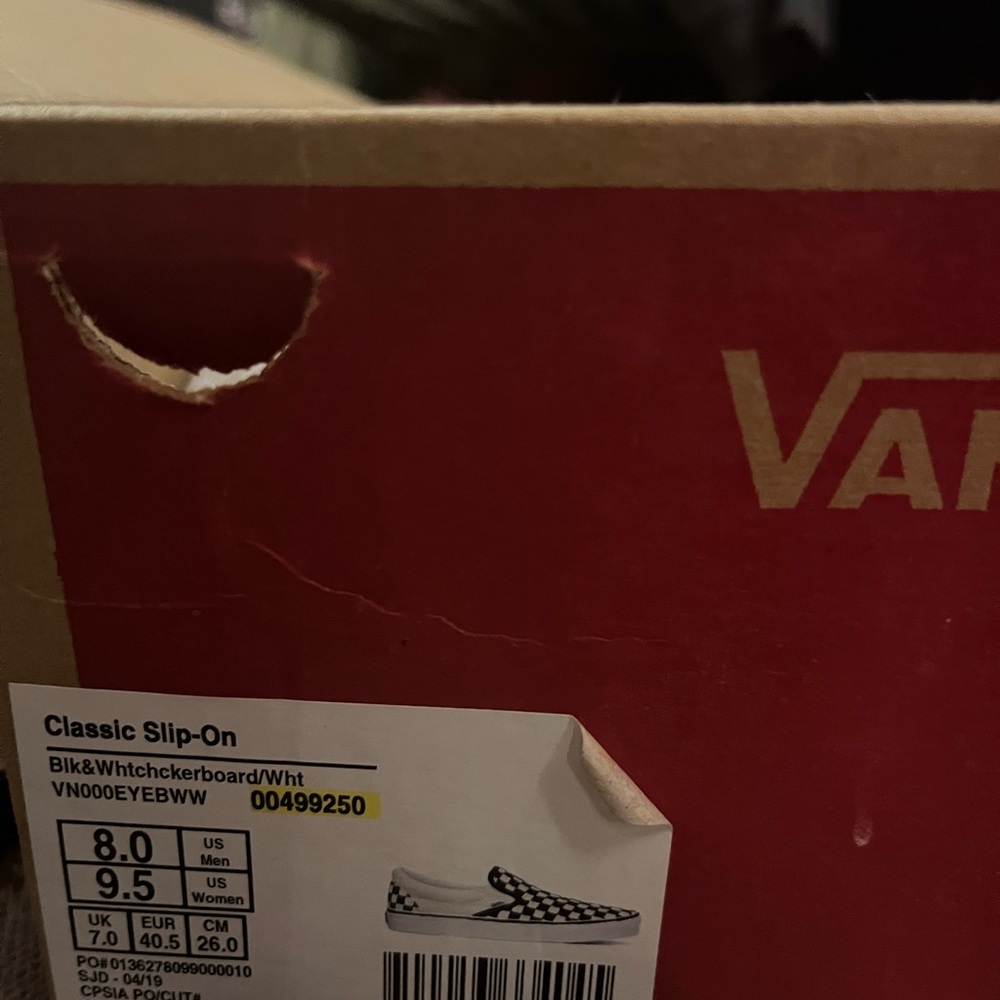 vans - Picture 2 of 3
